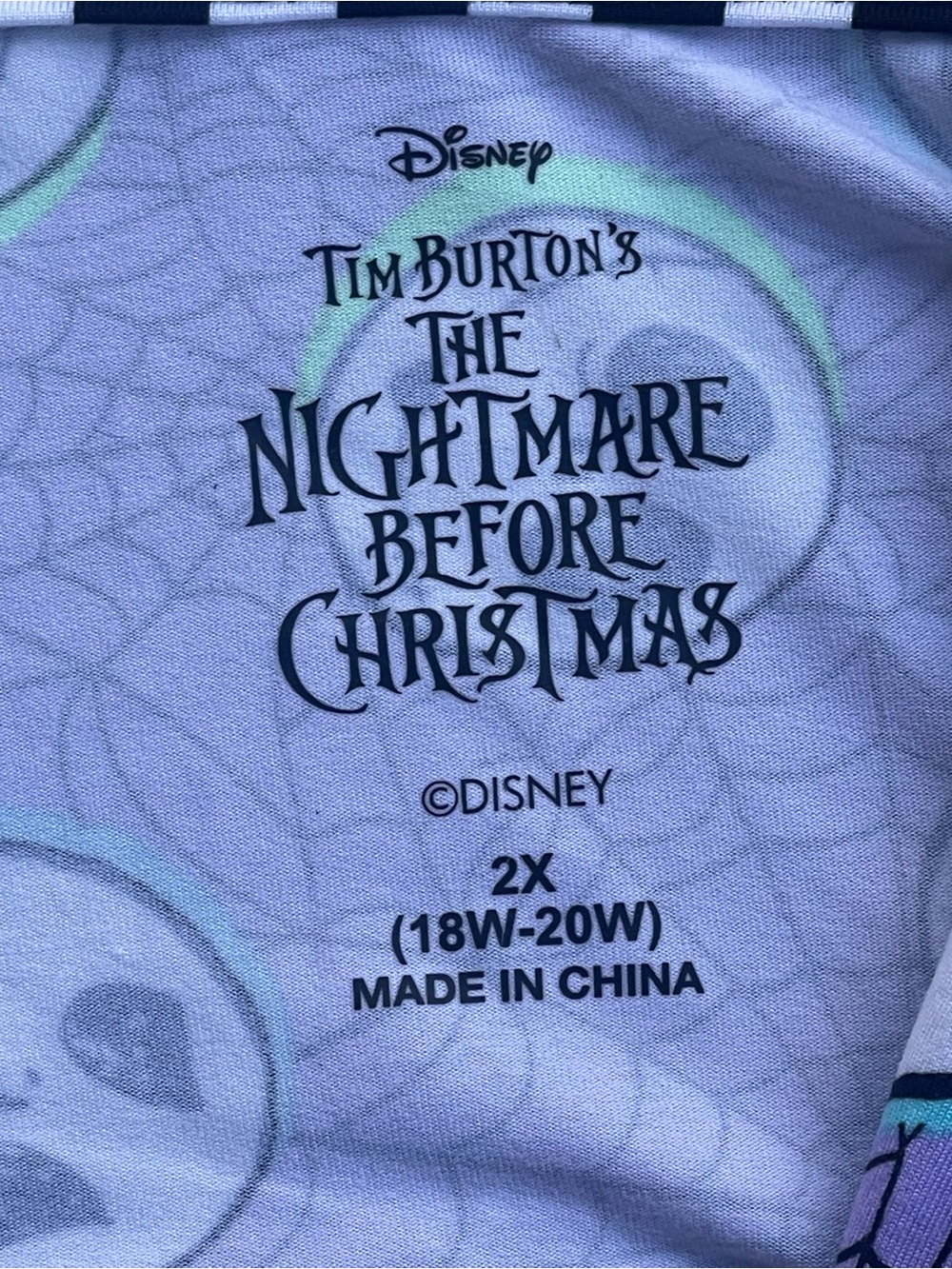Nightmare Before Christmas Women's Top and Shorts Pajama Set, 2-Piece, Size 2X - Picture 4 of 9